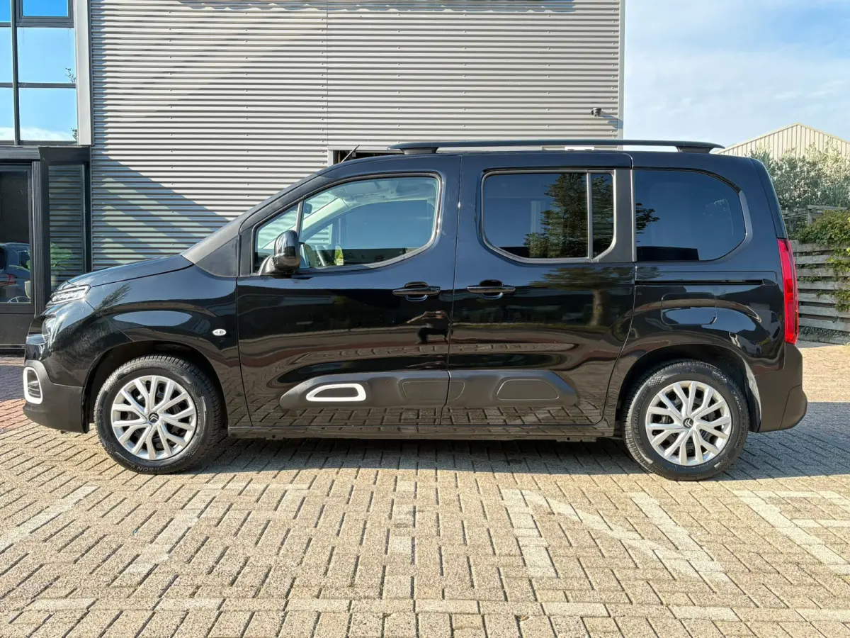 1.2 PureTech Shine TREKHAAK,GARANTIE