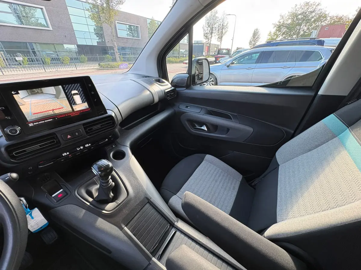 1.2 PureTech Shine TREKHAAK,GARANTIE