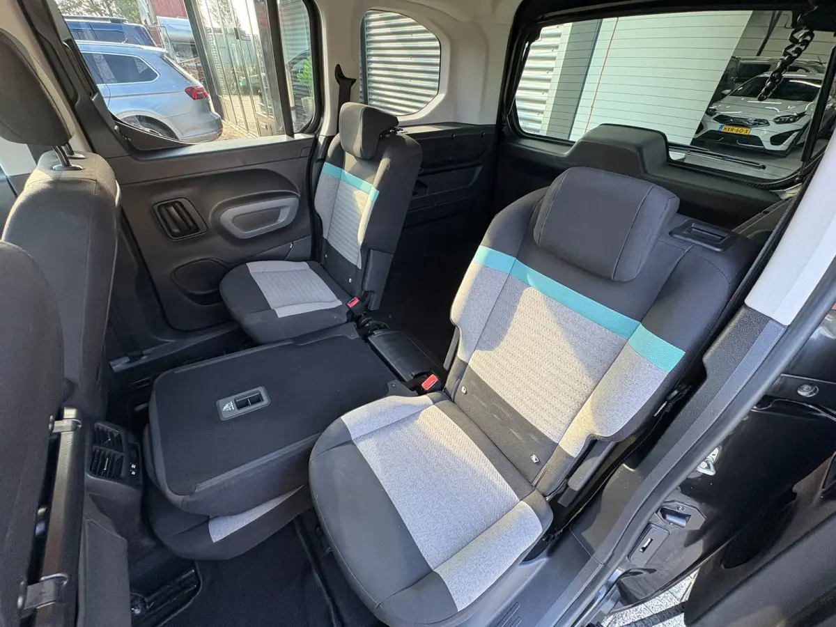 1.2 PureTech Shine TREKHAAK,GARANTIE
