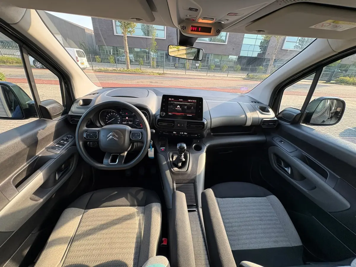 1.2 PureTech Shine TREKHAAK,GARANTIE