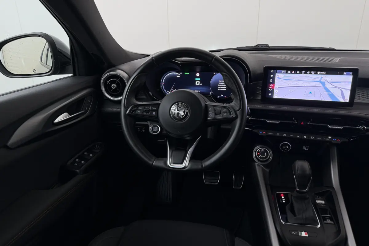 1.5T Hybrid Aut. Sprint Camera Adapt.Cruise 19'LMV Half-Leder