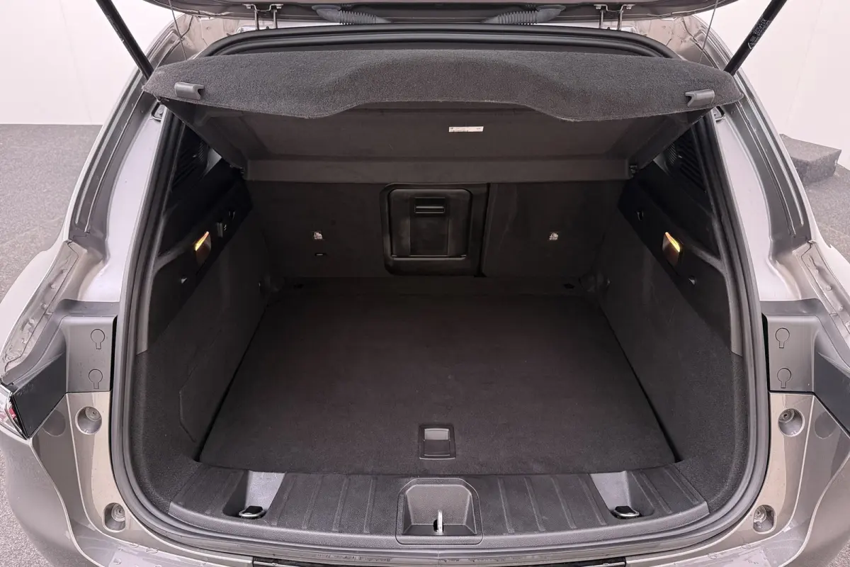 1.5T Hybrid Aut. Sprint Camera Adapt.Cruise 19'LMV Half-Leder