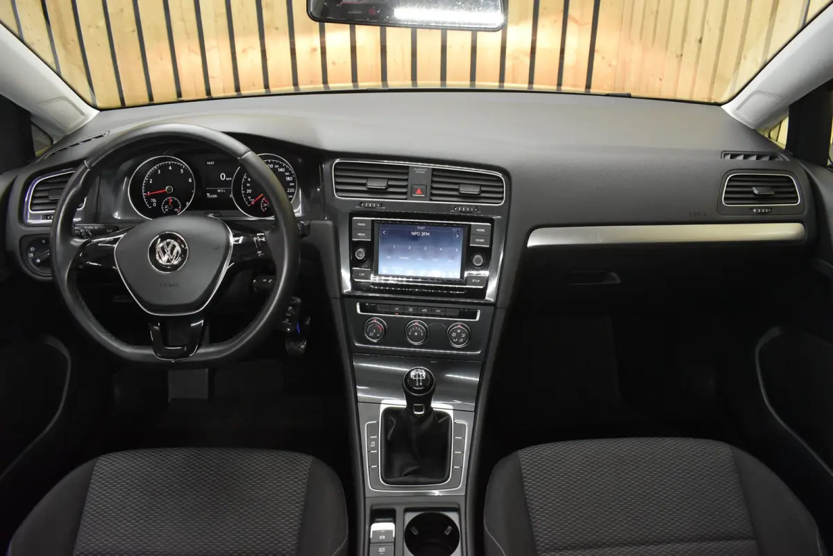 1.0 TSI Trendline 152dkm 2e eig. Airco Cruise Nette, zuinige en ruime auto! Nwe APK