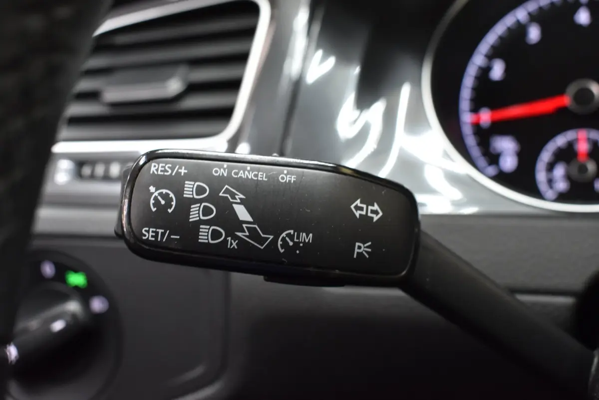 1.0 TSI Trendline 152dkm 2e eig. Airco Cruise Nette, zuinige en ruime auto! Nwe APK