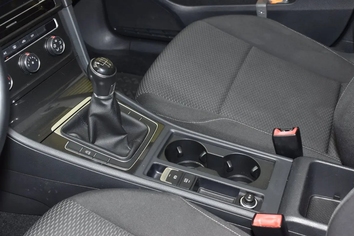 1.0 TSI Trendline 152dkm 2e eig. Airco Cruise Nette, zuinige en ruime auto! Nwe APK
