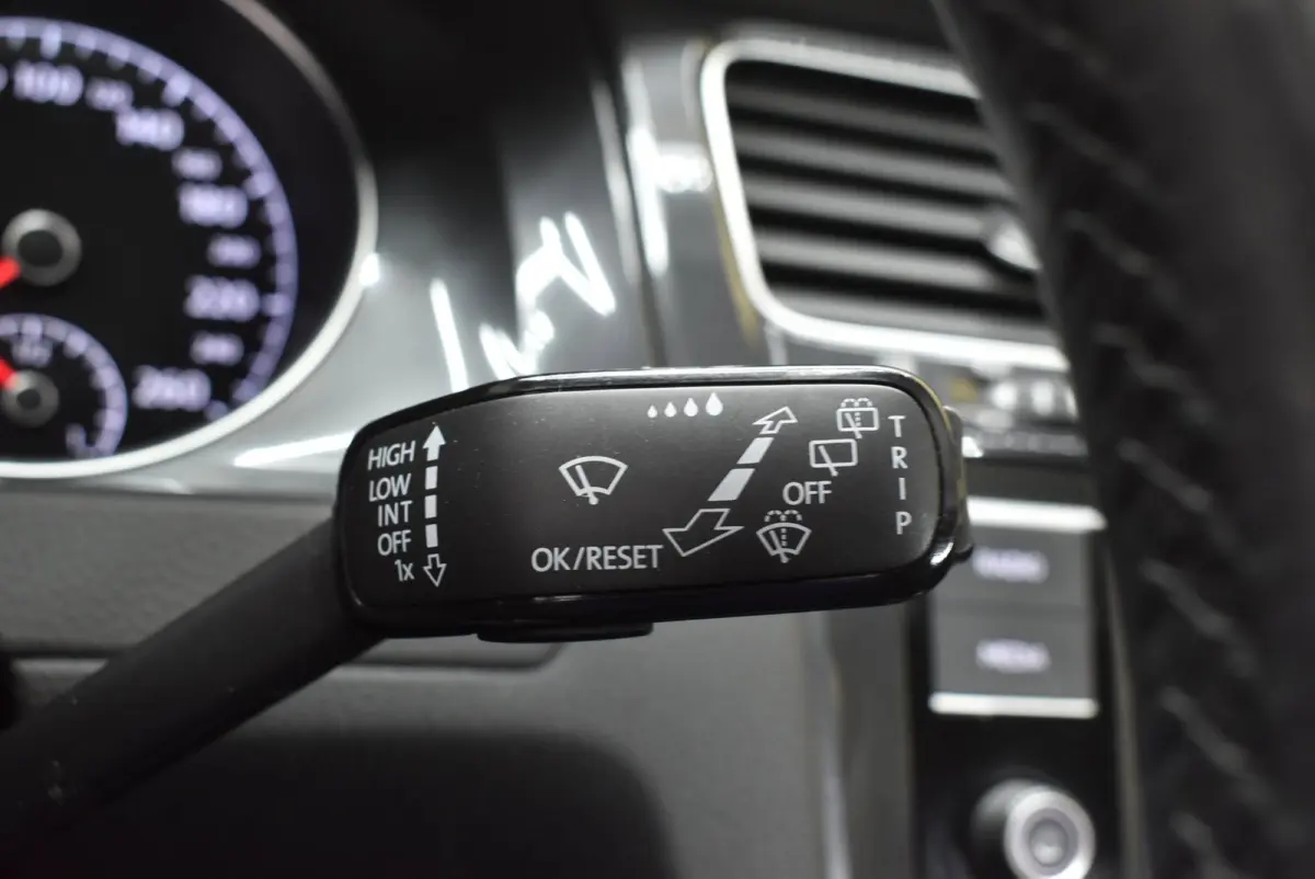 1.0 TSI Trendline 152dkm 2e eig. Airco Cruise Nette, zuinige en ruime auto! Nwe APK