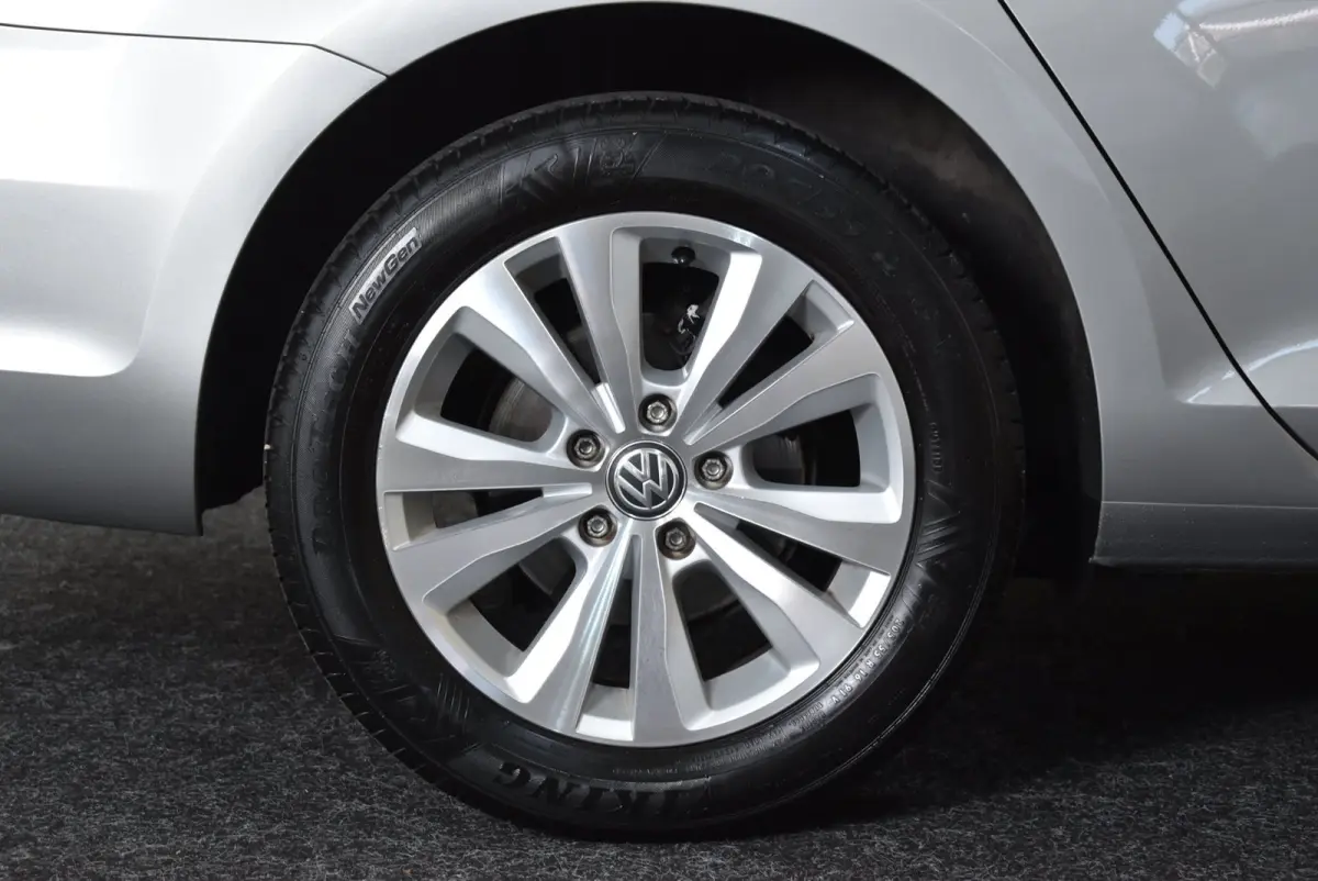 1.0 TSI Trendline 152dkm 2e eig. Airco Cruise Nette, zuinige en ruime auto! Nwe APK
