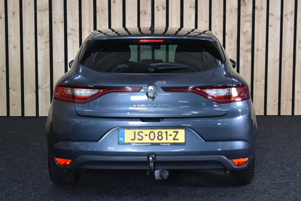 1.2 TCe Zen 137dkm Trekhaak Navi LED 17" Cruise Clima Nwe APK