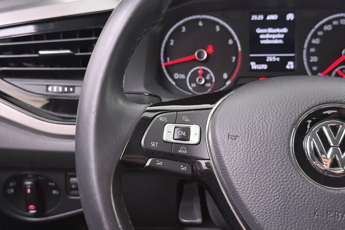 1.0 Comfortline Navi Carplay Adapt.Cruise DAB LED