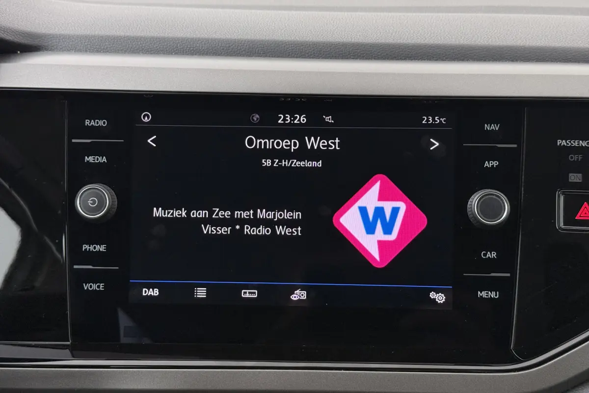 1.0 Comfortline Navi Carplay Adapt.Cruise DAB LED