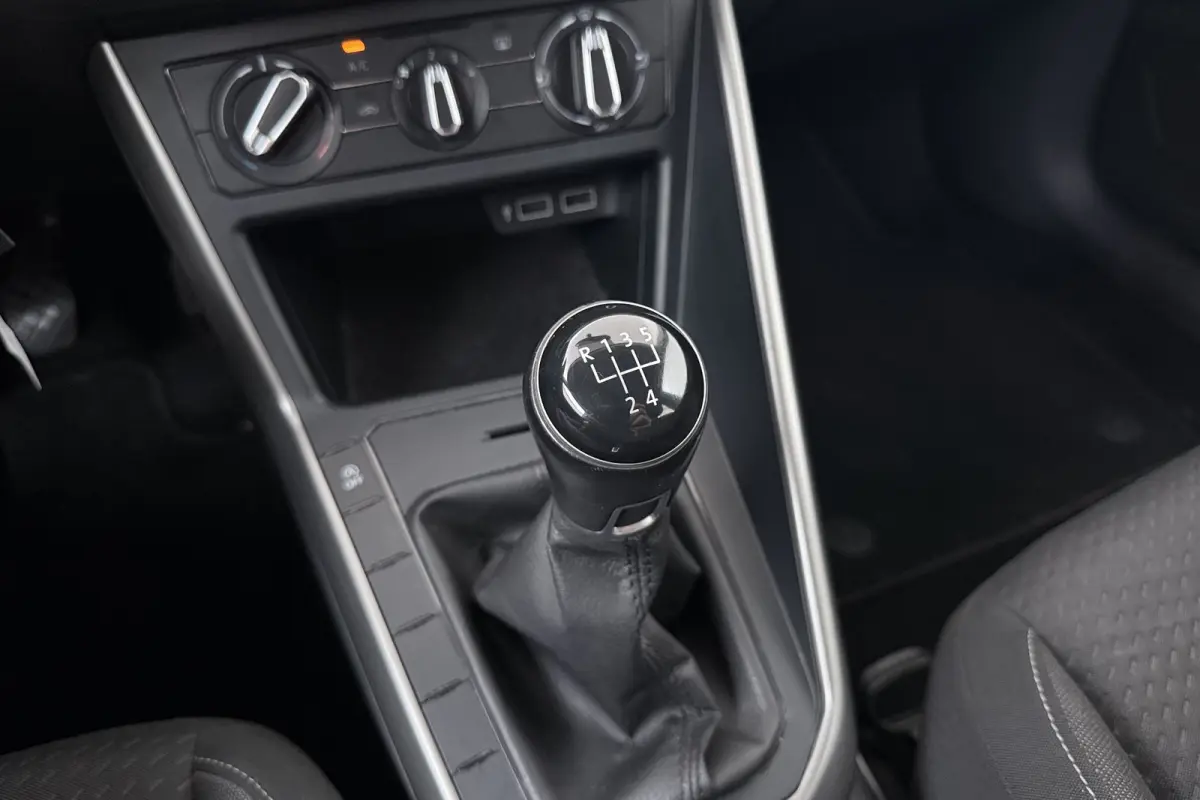 1.0 Comfortline Navi Carplay Adapt.Cruise DAB LED
