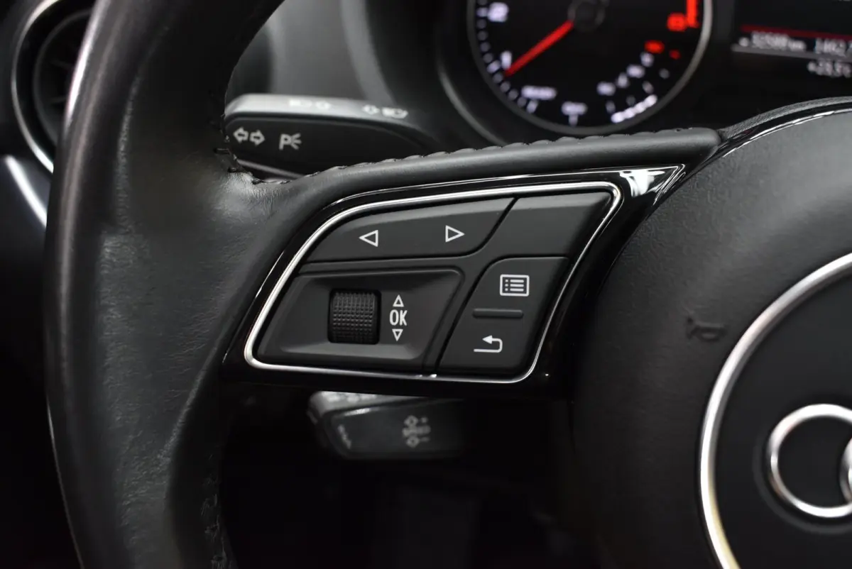 1.4 TFSI CoD Sport 110kW 32dkm NAP Navi Cruise PDC NL-auto Nwe APK
