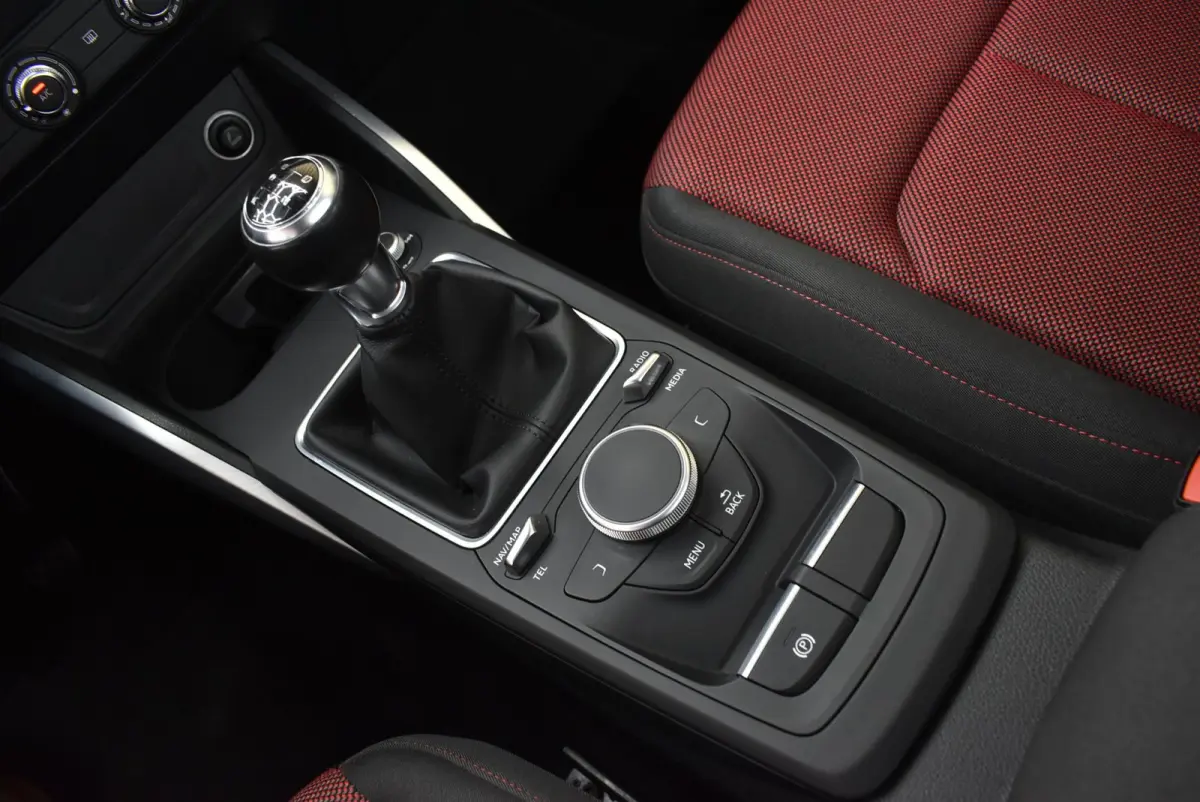 1.4 TFSI CoD Sport 110kW 32dkm NAP Navi Cruise PDC NL-auto Nwe APK