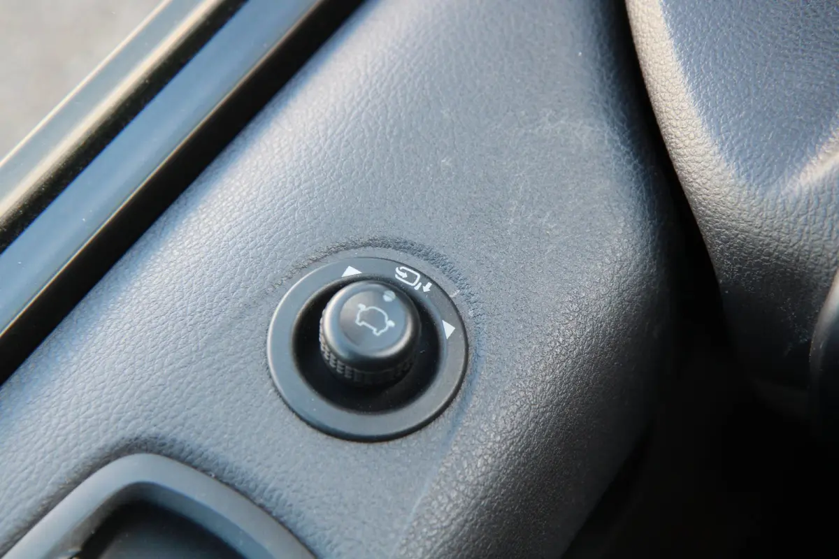 290 2.0 TDCI 131PK L1H1 Limited DC / Trekhaak / Camera / 6 persoons