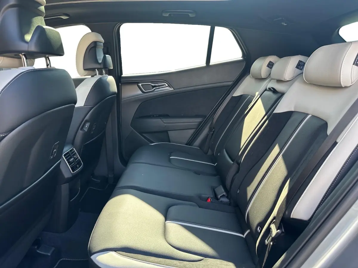 1.6 T-GDi Hybrid GT-PlusLine | Meest Luxe Uitvoering | TREKHAAK | 1500KG trekgewicht | Harman Kardon | Geventileerde Stoelen |