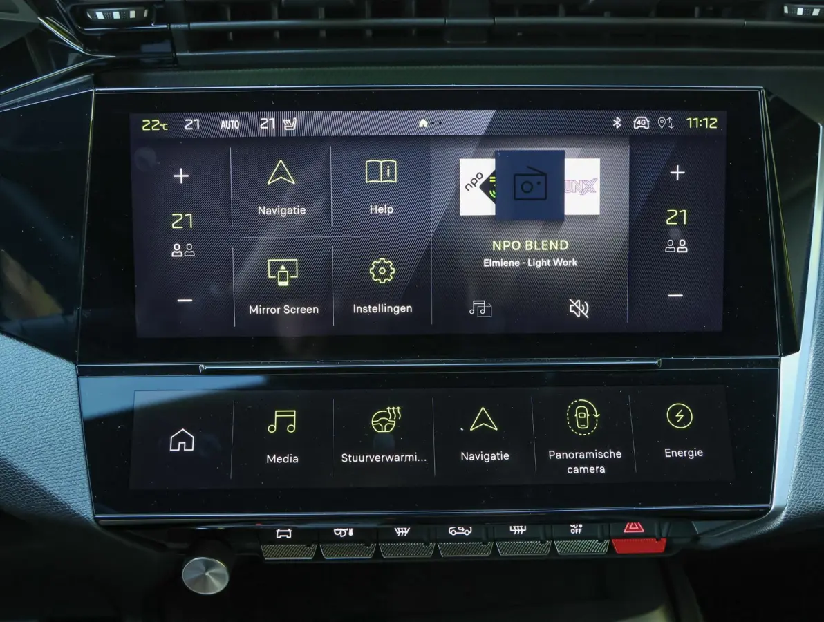 GT 58 kWh 156pk | ACCU 98% | Navigatie | AGR Stoel met Alcantara | Stoel- en stuurverwarming