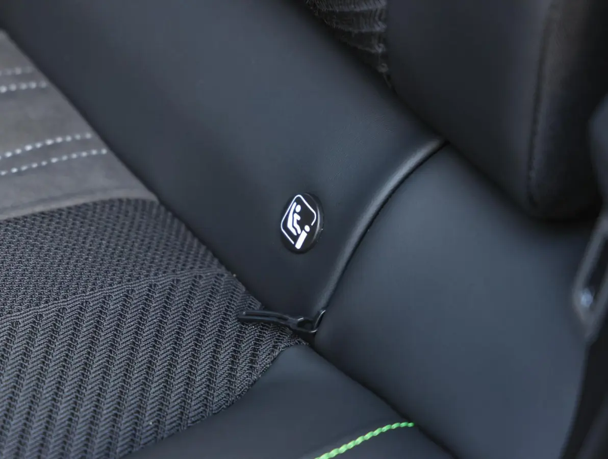 GT 58 kWh 156pk | ACCU 98% | Navigatie | AGR Stoel met Alcantara | Stoel- en stuurverwarming
