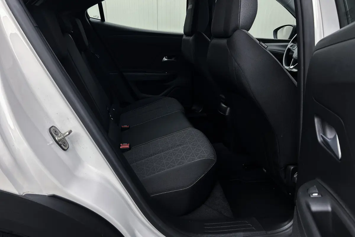 1.2 Edition | Camera | LED koplampen | Navigatie | Apple Carplay