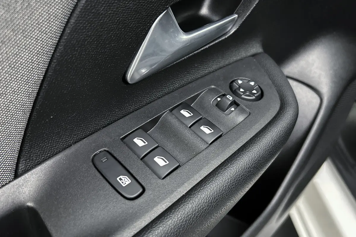 1.2 Edition | Camera | LED koplampen | Navigatie | Apple Carplay