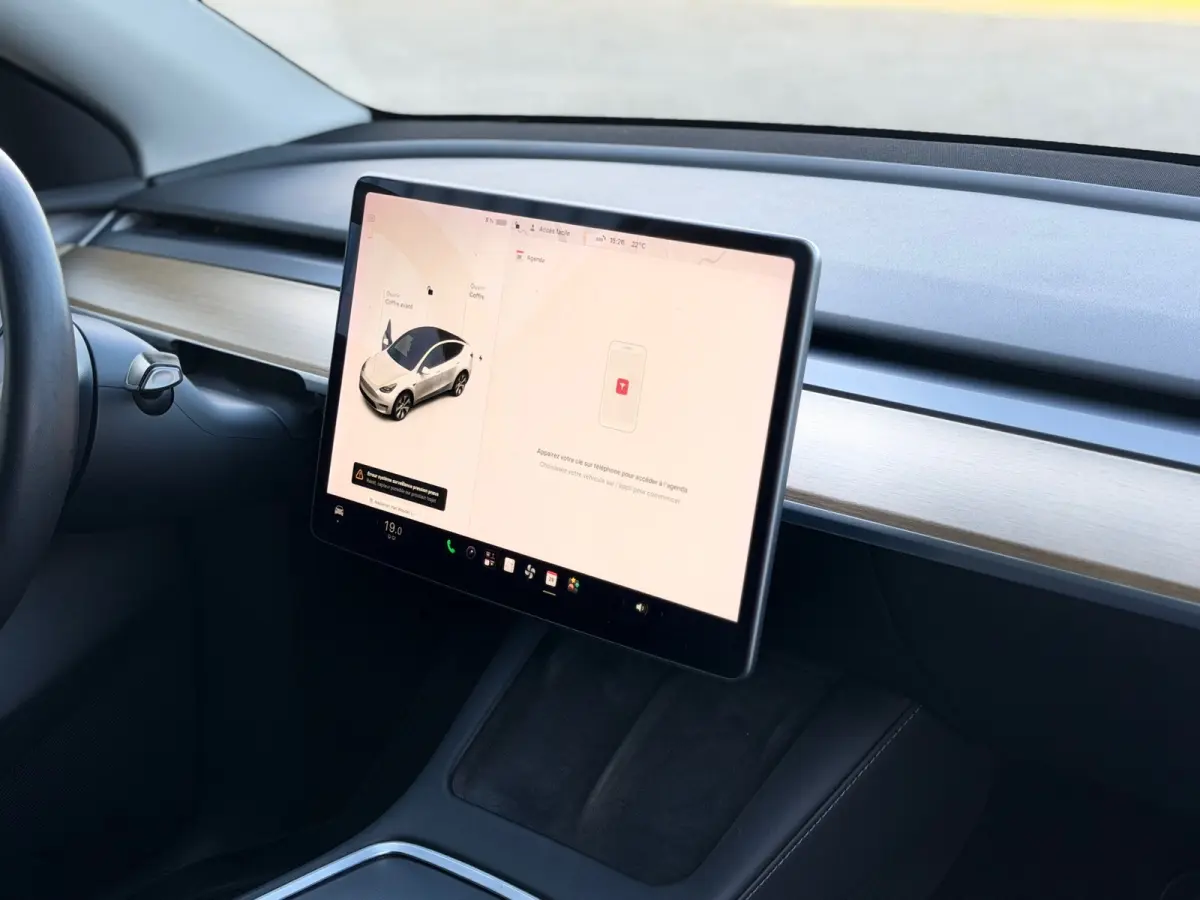 Long Range AWD 75 kWh - Pearl White - Panorama/Leder - SOH 91%