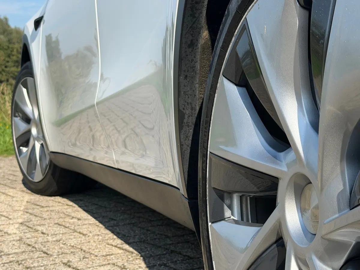 Long Range AWD 75 kWh - Pearl White - Panorama/Leder - SOH 91%