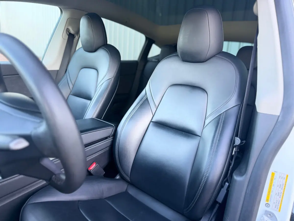 Long Range AWD 75 kWh - Pearl White - Panorama/Leder - SOH 91%