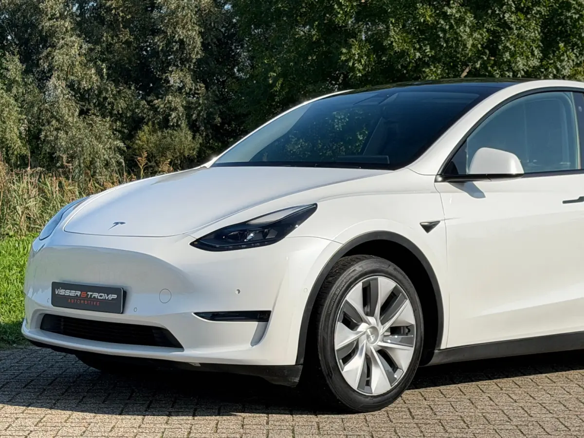 Long Range AWD 75 kWh - Pearl White - Panorama/Leder - SOH 91%