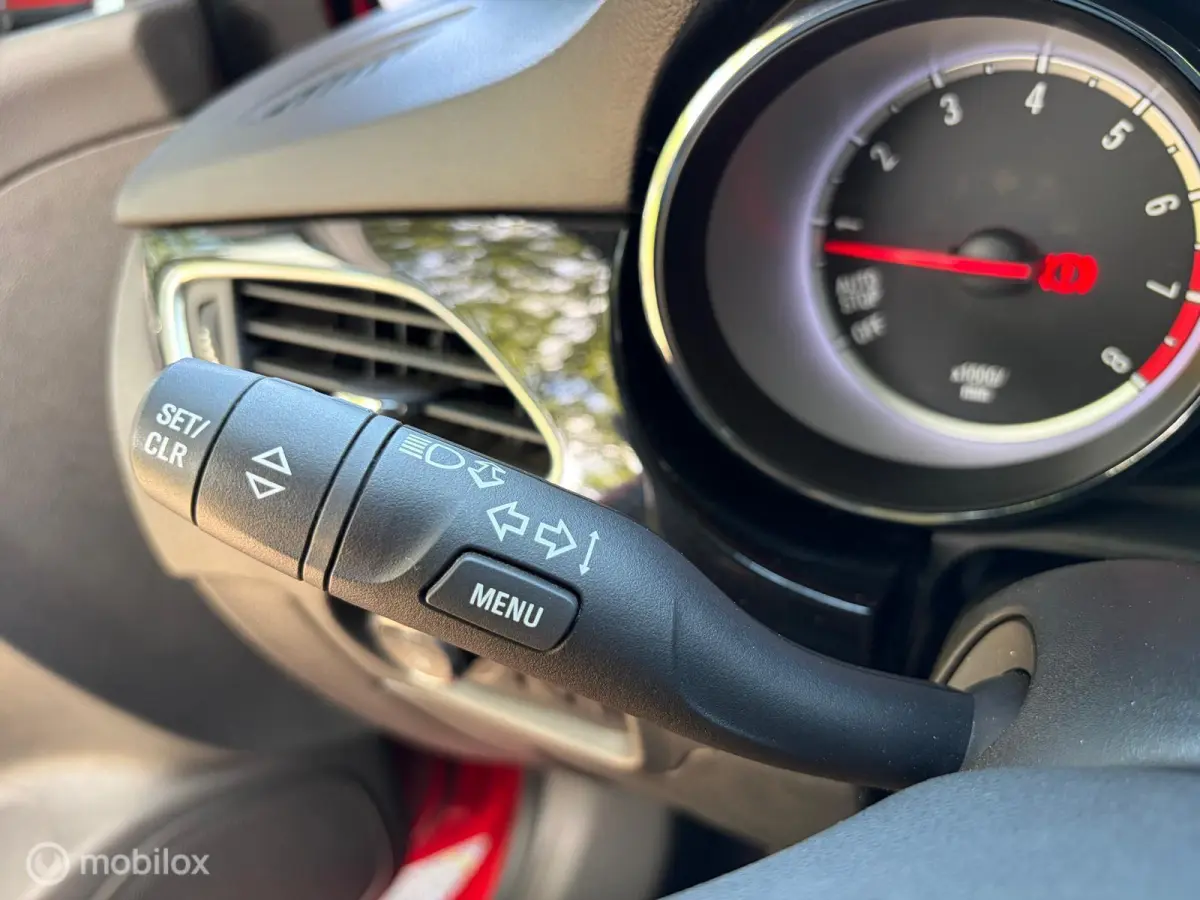 1.0 Business+ SPORT-CLIMA-CRUISE-BT-NIEUWE APK