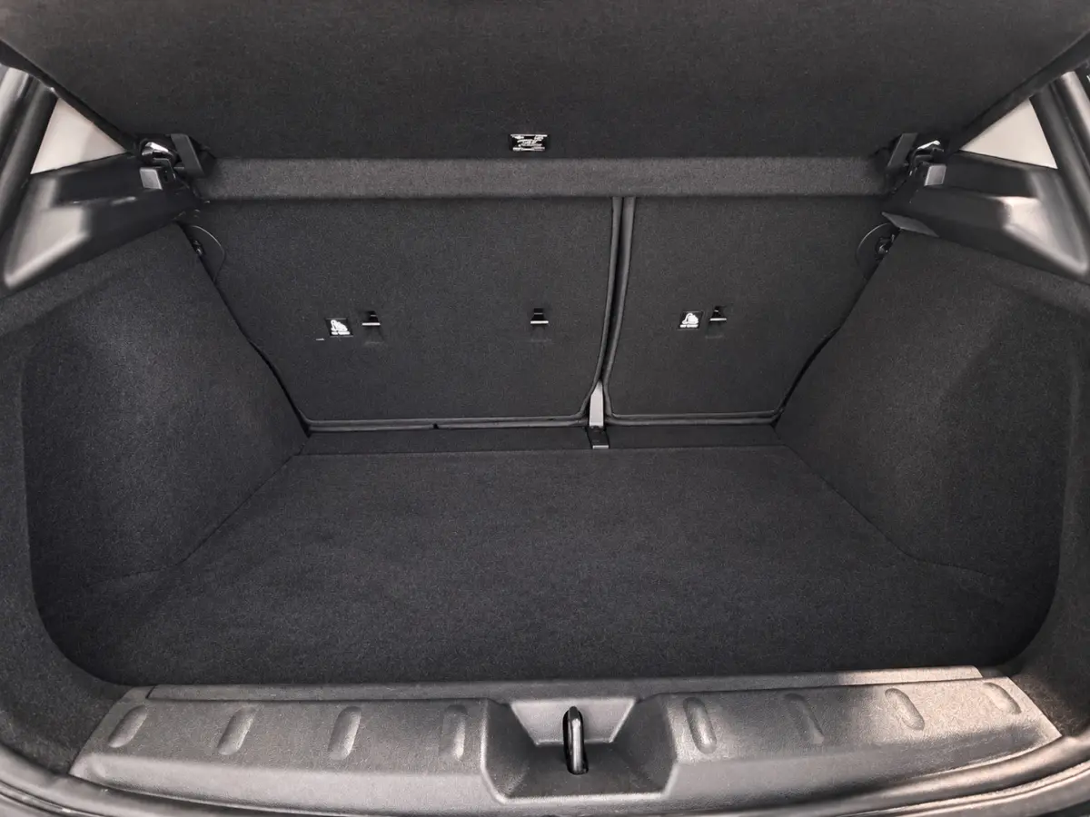 1.5 One | Airco | Navigatie | 5DRS | PDC | Dealer Onderhouden