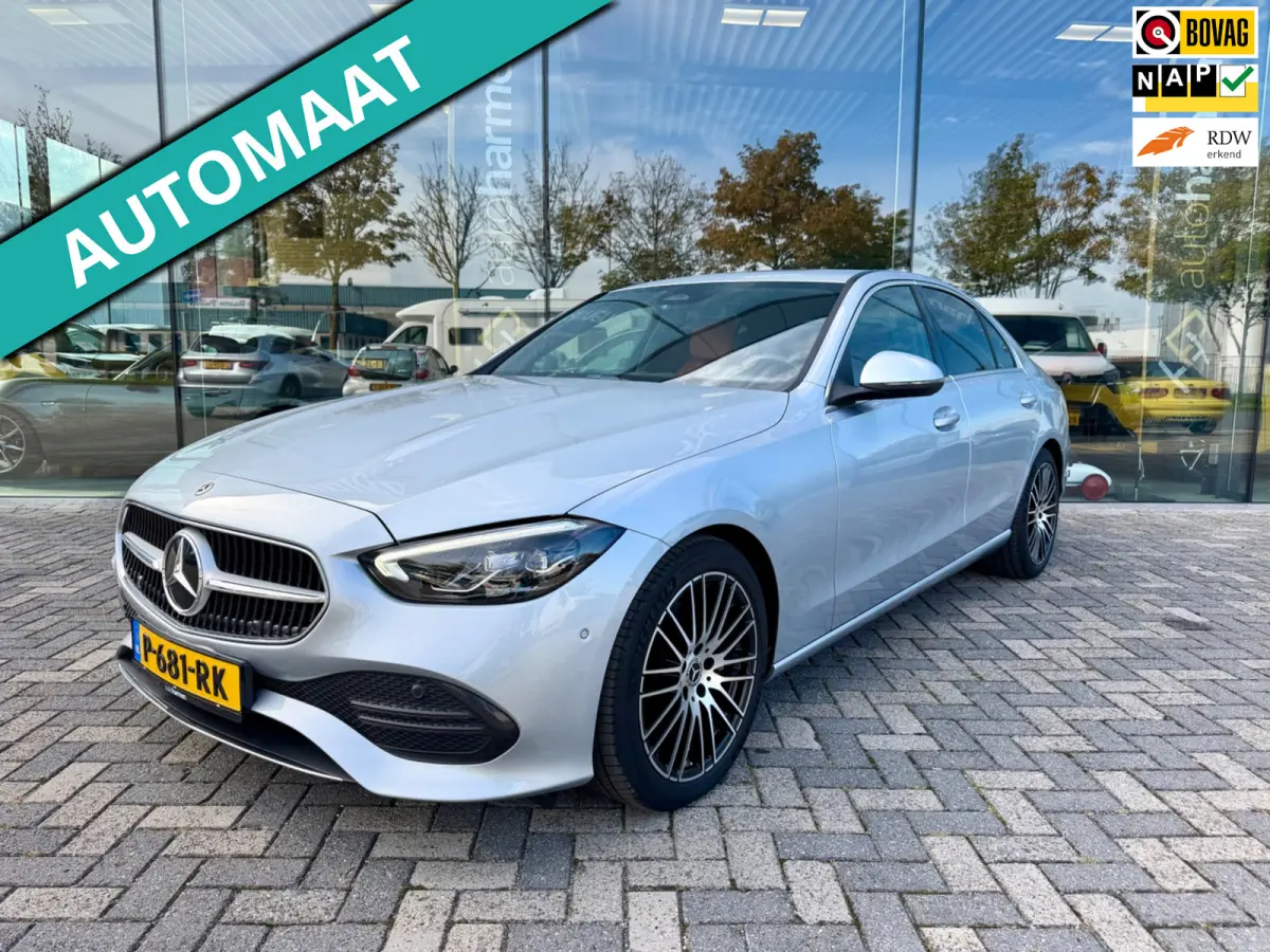 200 Luxury Line, 1e eigenaar, NAP, CarPlay, Leder, DISTRONIC, 18 inch