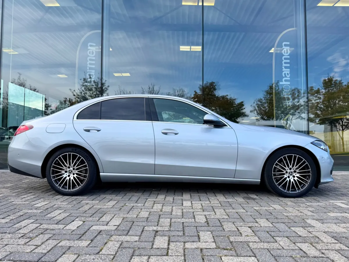 200 Luxury Line, 1e eigenaar, NAP, CarPlay, Leder, DISTRONIC, 18 inch