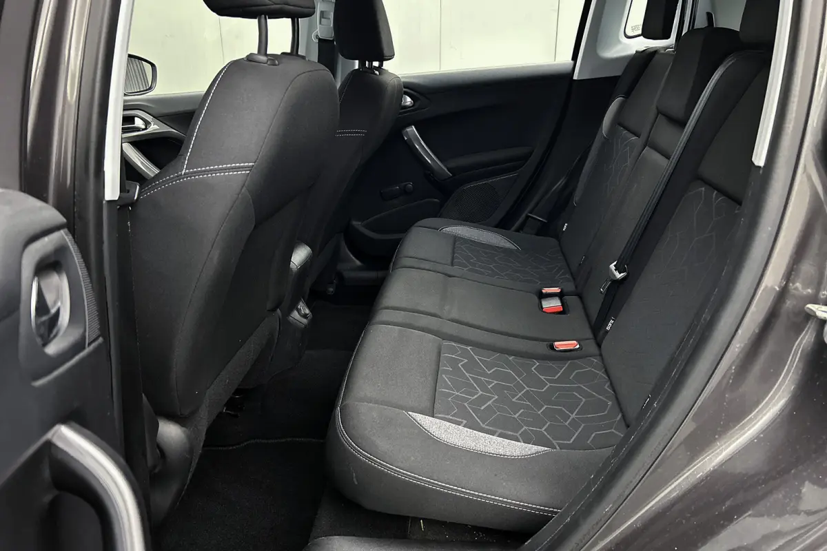 1.2 PureTech Blue Lion | Trekhaak | Navigatie | Airco | Cruise control