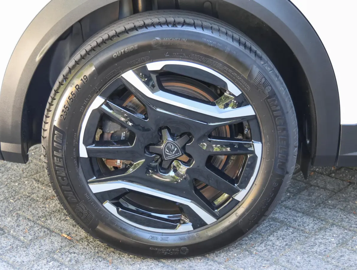 Allure Avantage 73 kWh 210pk | Adaptive Cruise Control | Camera | Navigatie