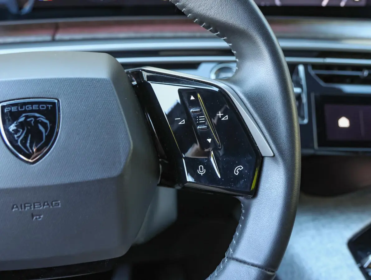 Allure Avantage 73 kWh 210pk | Adaptive Cruise Control | Camera | Navigatie