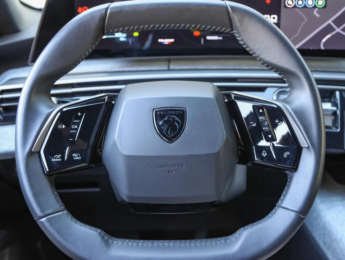 Allure Avantage 73 kWh 210pk | Adaptive Cruise Control | Camera | Navigatie