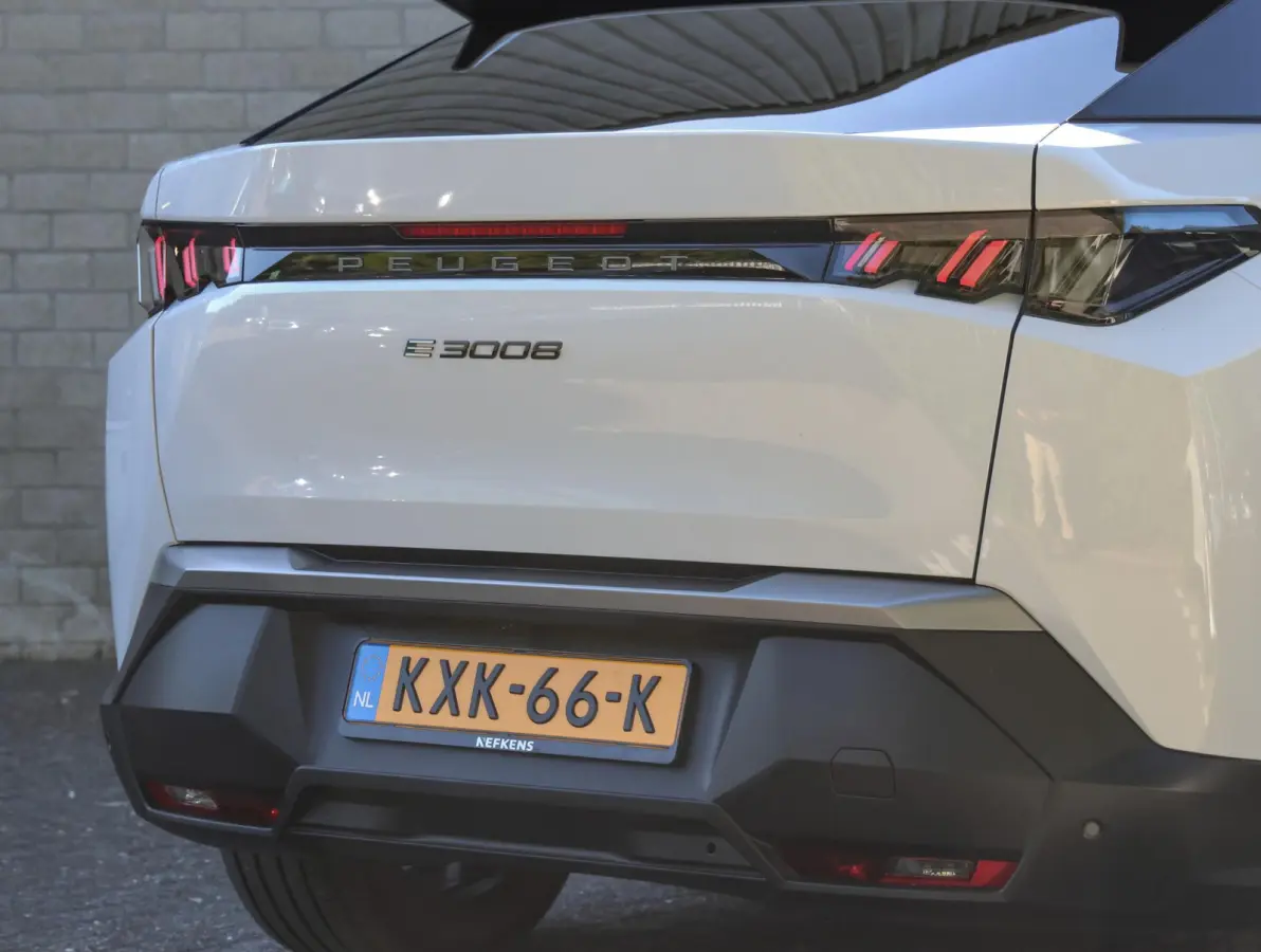 Allure Avantage 73 kWh 210pk | Adaptive Cruise Control | Camera | Navigatie