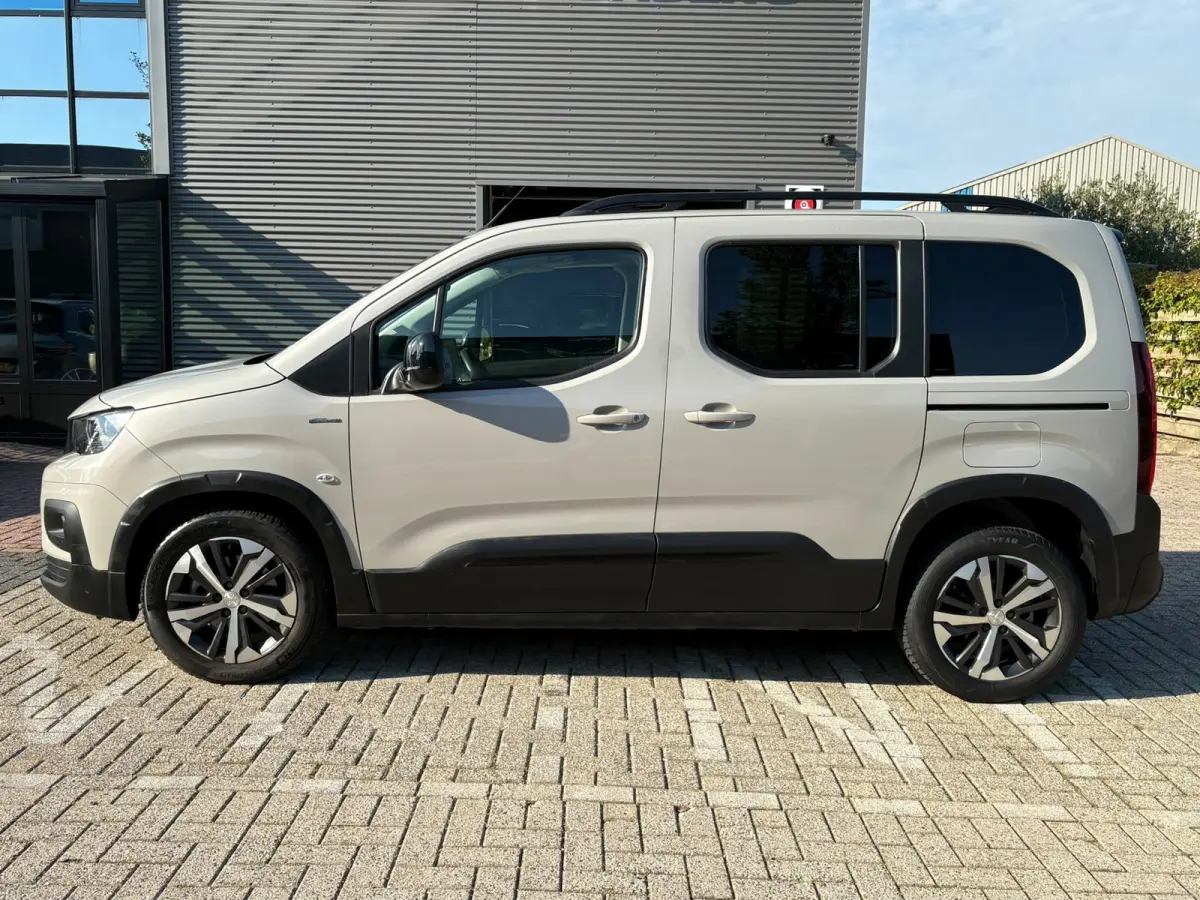 1.2 Puretech GT-Line AUTOMAAT,TREKHAAK
