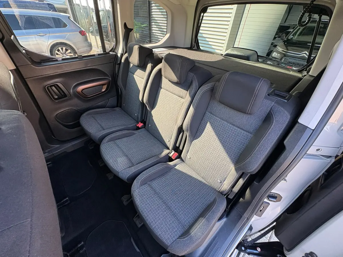 1.2 Puretech GT-Line AUTOMAAT,TREKHAAK