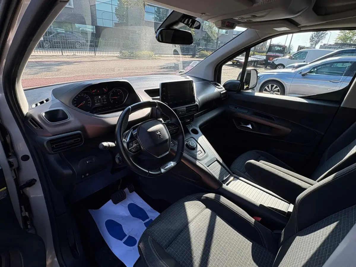 1.2 Puretech GT-Line AUTOMAAT,TREKHAAK