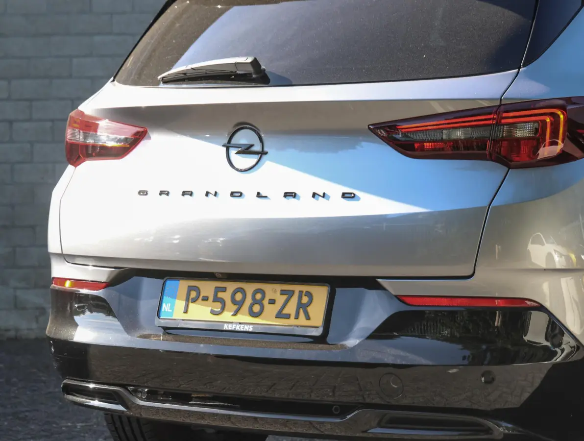 1.6 225pk Hybrid GS Line | ACCU 93% | Navigatie | Adaptive Cruise Control | Camera | Stuurverwarming
