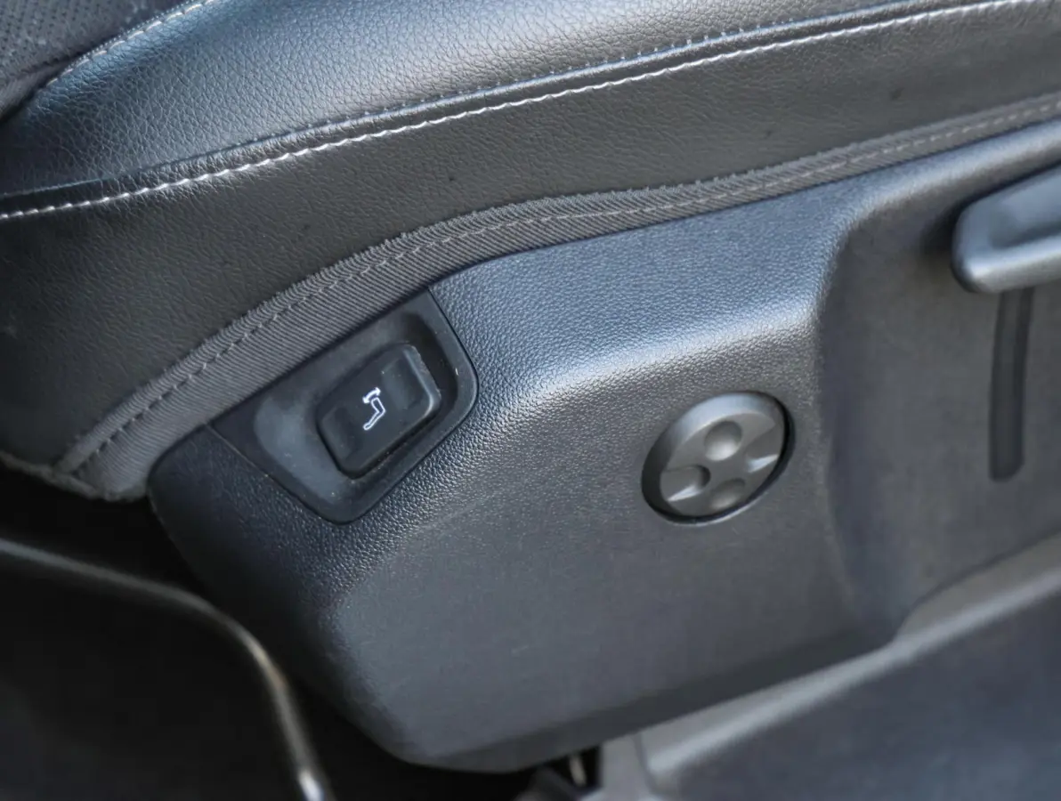 1.6 225pk Hybrid GS Line | ACCU 93% | Navigatie | Adaptive Cruise Control | Camera | Stuurverwarming