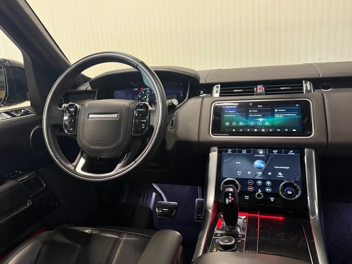 2.0 P400e Autobiography Dynamic | PANO | CARBON | MERIDIAN | ALCANTARA DAK