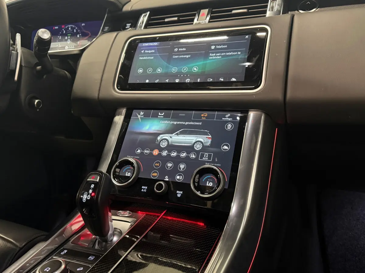 2.0 P400e Autobiography Dynamic | PANO | CARBON | MERIDIAN | ALCANTARA DAK