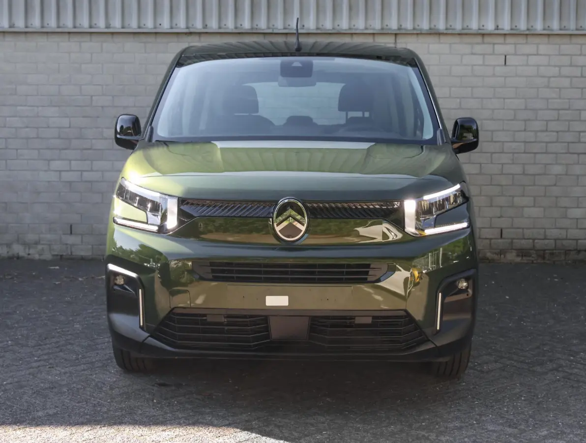 Feel L1 50 kWh 136pk | ACCU 98% | Apple Carplay / Android Auto | Parkeersensoren | Airco | Cruise Control