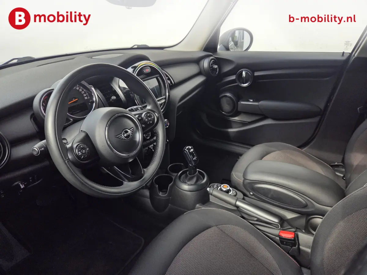 1.5 Salt 5-Drs. Automaat Apple CarPlay NL Auto! | Navigatie | Cruise Control | PDC Achter