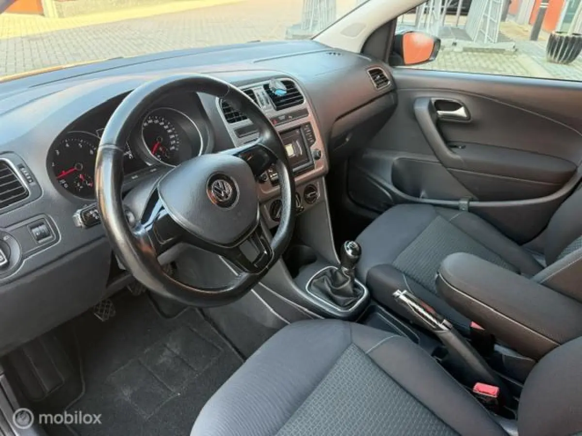 1.0 BlueMotion 5 DRS- KM NAP-AIRCO- APK 2027