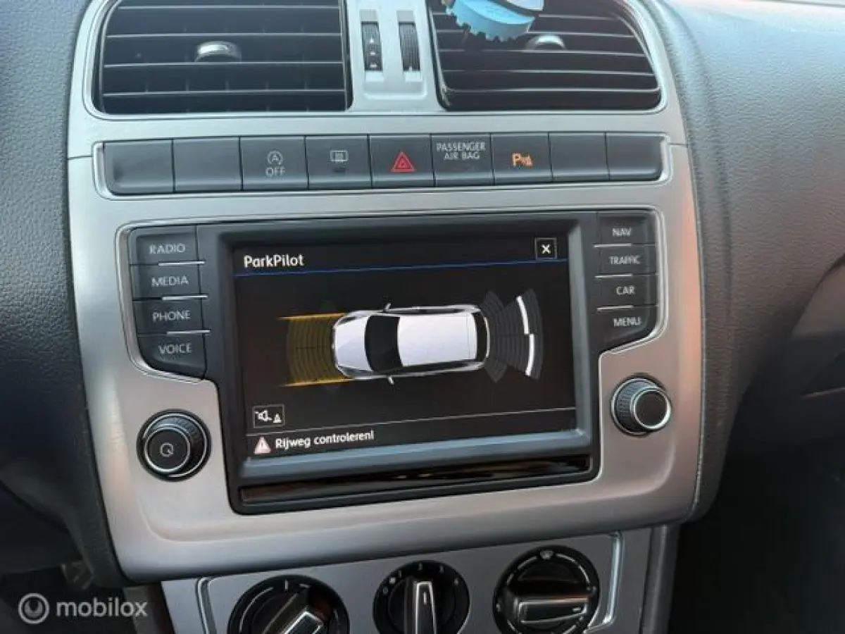 1.0 BlueMotion 5 DRS- KM NAP-AIRCO- APK 2027