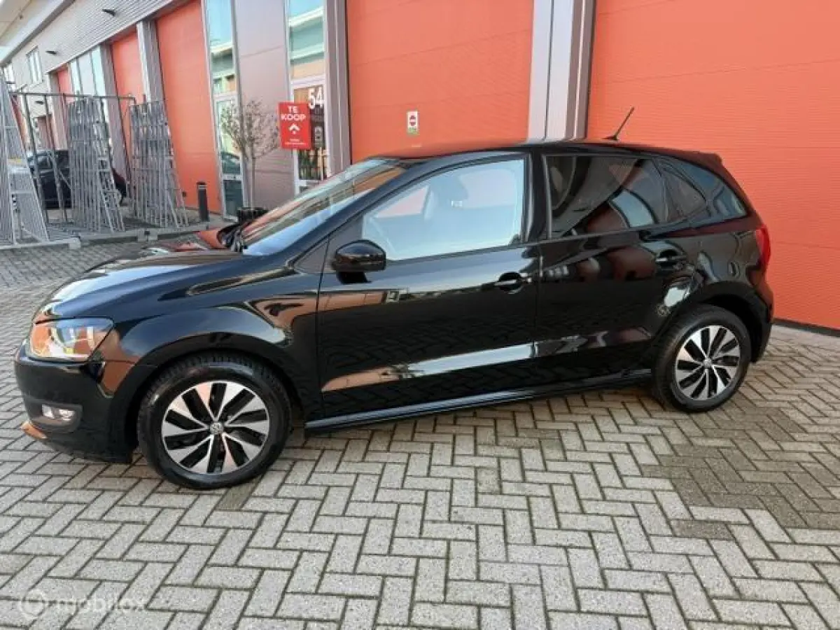 1.0 BlueMotion 5 DRS- KM NAP-AIRCO- APK 2027