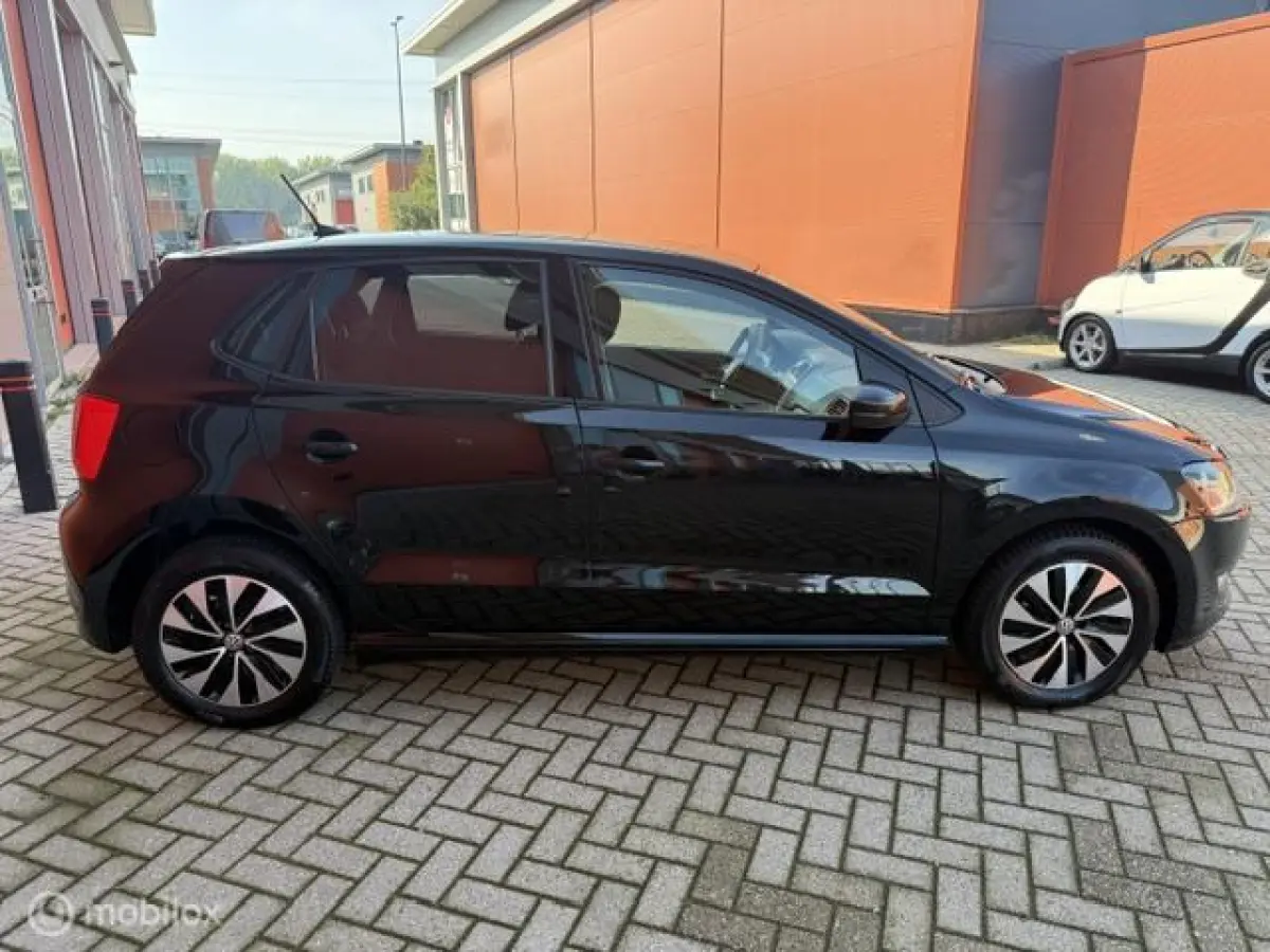 1.0 BlueMotion 5 DRS- KM NAP-AIRCO- APK 2027