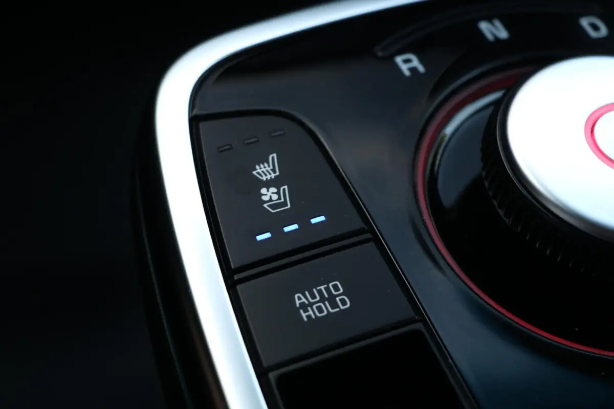 ExecutiveLine 64 kWh Leder Trekhaak Warmtepomp AdaptivCruise JBL Audio Blindspot Camera MemoryZetels Stoel koeling 78000KM BJ2020